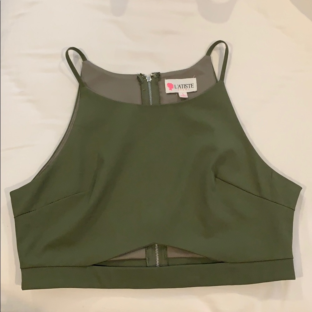 L’ATISTE Cropped Tank Top